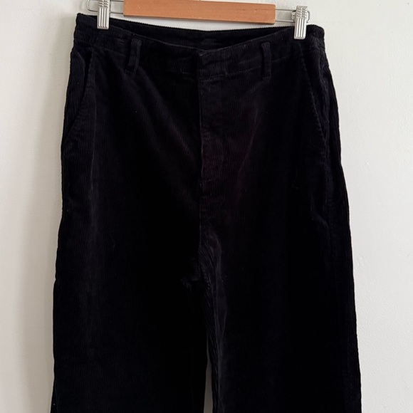 GAP Black Corduroy Wide-Leg Pants Size 8 High Rise Casual Comfort - Picture 2 of 7